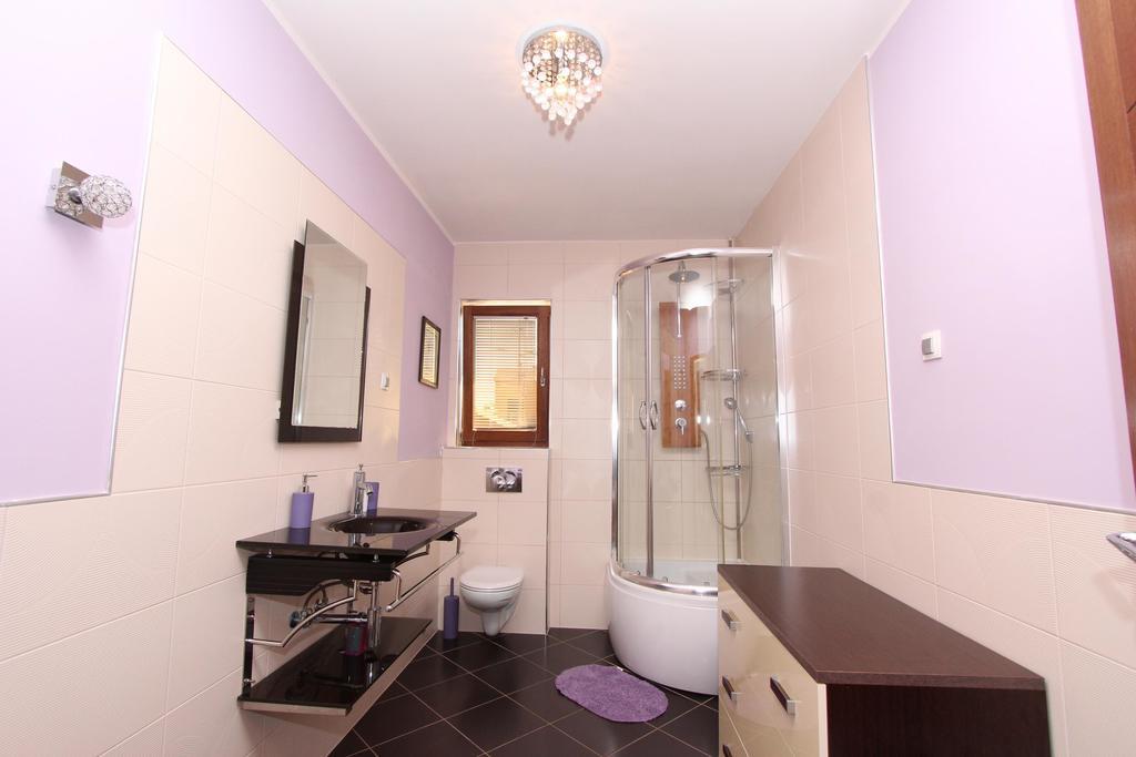 Apartments Horizont ロヴィニ エクステリア 写真